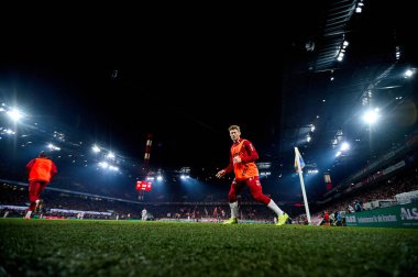 COLOGNE, GERMANY - 14 Ocak 2026: 1 Bundesliga futbol maçı. FC Koeln, FC Bayern Münih 'e karşı. Rhein Enerji Stadyumunda