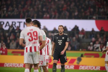 COLOGNE, GERMANY - 14 Ocak 2026: 1 Bundesliga futbol maçı. FC Koeln, FC Bayern Münih 'e karşı. Rhein Enerji Stadyumunda