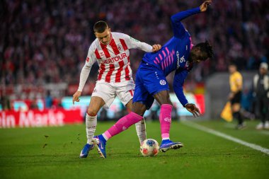 COLOGNE, GERMANY - 17 Ocak 2026: Said El Mala, Danny da Costa, 1.Bundesliga futbol maçı 1. FC Koeln 1 'e karşı. Rhein Enerji Stadyumunda FSV Mainz 05