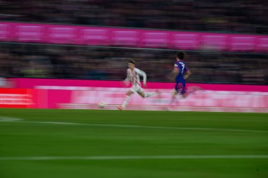 COLOGNE, ALMANY - 17 Ocak 2026:, 1.Bundesliga futbol maçı 1. FC Koeln 1 'e karşı. Rhein Enerji Stadyumunda FSV Mainz 05