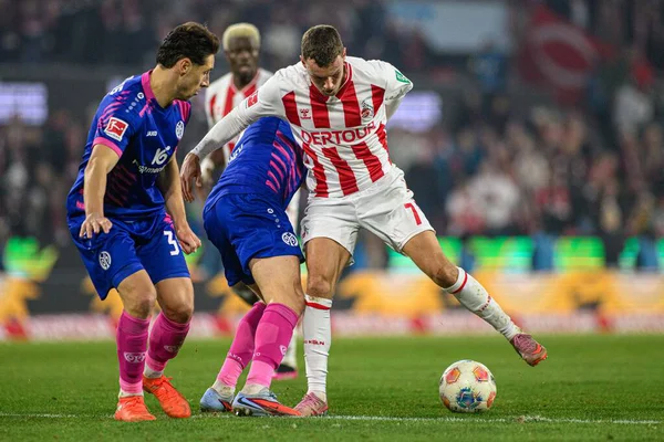 COLOGNE, Almanya - 17 Ocak 2026: Luca Waldschmidt, 1.Bundesliga futbol maçı 1. FC Koeln 1 'e karşı. Rhein Enerji Stadyumunda FSV Mainz 05
