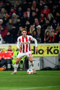 COLOGNE, Almanya - 30 HAZİRAN, 2026 Sebastian Sebulonsen - 1. Bundesliga futbol maçı 1. FC Koeln, VfL Wolfsburg 'a karşı. Rhein Enerji Stadyumunda.