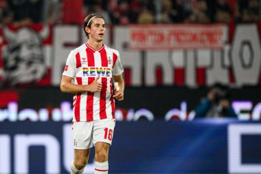 COLOGNE, Almanya - 30 HAZİRAN, 2026 Jakub Kaminski - 1. Bundesliga futbol maçı 1. FC Koeln, VfL Wolfsburg 'a karşı. Rhein Enerji Stadyumunda.