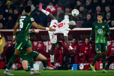 COLOGNE, Almanya - 30 HAZİRAN 2026 Ragnar Ache - 1. Bundesliga futbol maçı 1. FC Koeln, VfL Wolfsburg 'a karşı. Rhein Enerji Stadyumunda.