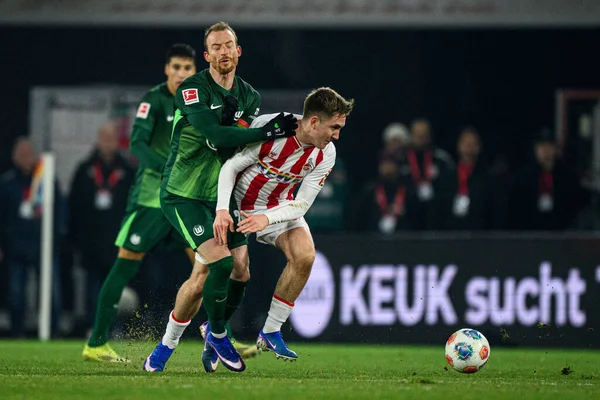 COLOGNE, Almanya - 30 HAZİRAN, 2026: Maximilian Arnold, Isak Johannesson - 1. Bundesliga futbol maçı 1. FC Koeln, VfL Wolfsburg 'a karşı. Rhein Enerji Stadyumunda.