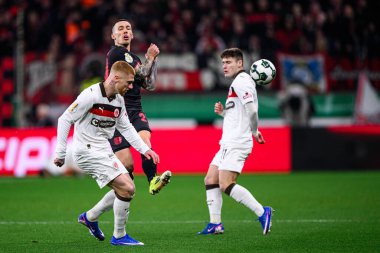 LEVERKUSEN, GERMANY - 3 Şubat 2026: Alejandro Grimaldo, DFB Pokal maçı Bayer 04 Leverkusen ile St. Pauli