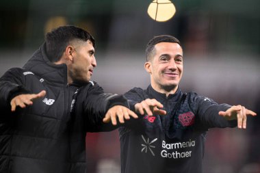 LEVERKUSEN, GERMANY - 3 Şubat 2026: Exequiel Palacios, Lucas Vazquez, DFB Pokal maçı Bayer 04 Leverkusen - St. Pauli