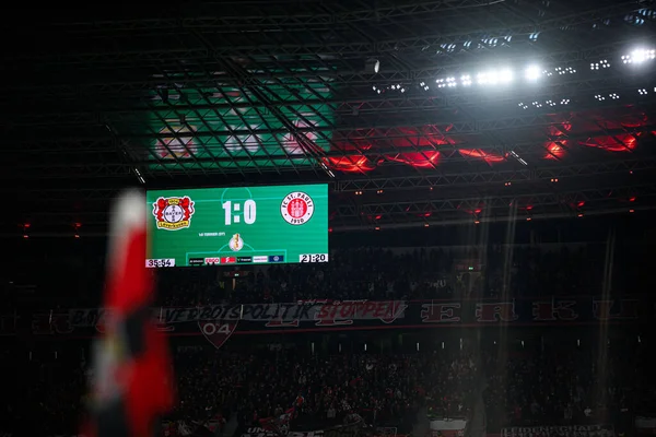 LEVERKUSEN, GERMANY - 3 Şubat 2026: Ekran, skor, DFB Pokal maçı Bayer 04 Leverkusen-St. Pauli maçı Bayarena 'da