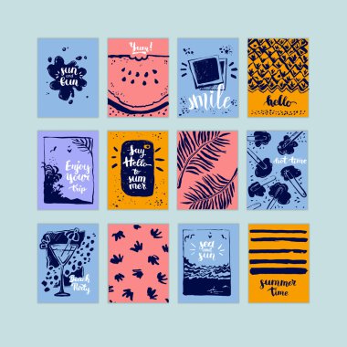 El çizilmiş yaz kartları seti