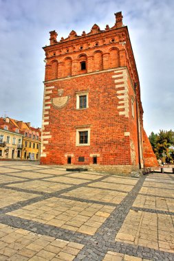 Gotik Sandomierz Belediye Binası, Polonya                               