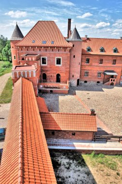 Tykocin Kraliyet Kalesi, Polonya 'nın Tykocin kentinde Narew nehrinin sağ kıyısında yer alan bir kaledir..                               