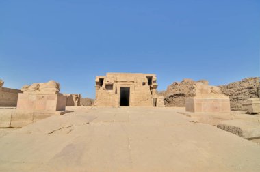 Eski Mısır 'ın en iyi korunmuş tapınak kompleksleri Dendera Tapınağı.