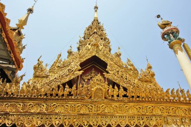 Sule Pagoda Burma Budist stupası Yangon şehir merkezinde, Myanmar