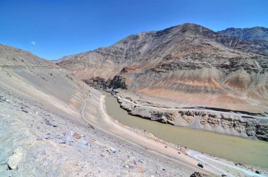 Hindistan 'ın Ladakh kentindeki Nimmu köyü yakınlarında yer alan ve halk arasında 