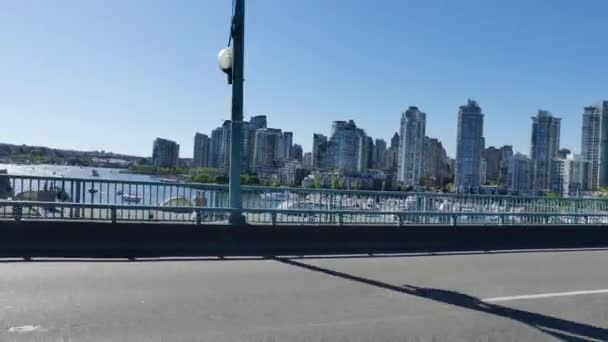 Vancouver Cityline moderne Gebäude Auto erschossen — Stockvideo