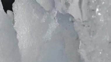 Ağır çekim ceal su kabarcıkları