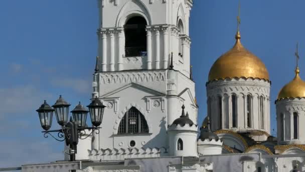 Orthodoxe Kathedrale weißer Stein 12 Jahrhundert — Stockvideo