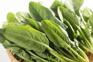 Taze ve lezzetli ıspanak