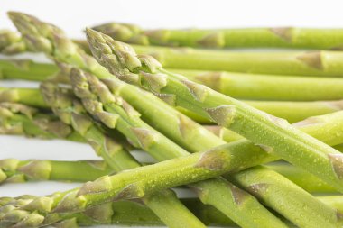 taze ve lezzetli kuşkonmaz.