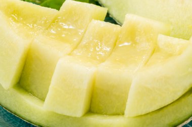 Taze ve tatlı kavun