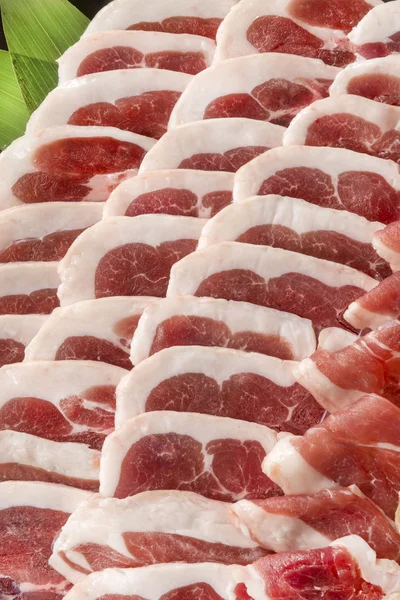 Кусочки свежего утиного мяса — стоковое фото