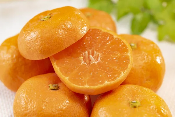Frische Und Köstliche Orangen — Stockfoto