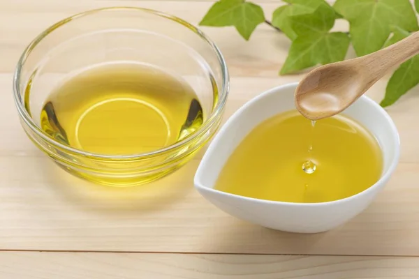 Fresh Delicious Healthy Olive Oil Photos De Stock Libres De Droits