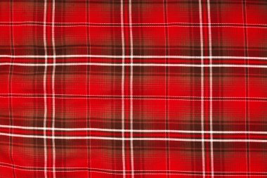 Beyaz masa örtüsü, kırmızı, desende şemsiye dokusuna kadar kapalı bir