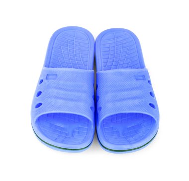 beyaz arka planda izole ev terlikleri