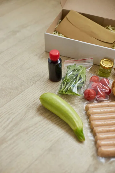 Matlåda Måltid Kit Med Färska Ingredienser Och Recept Tom Beställning — Stockfoto