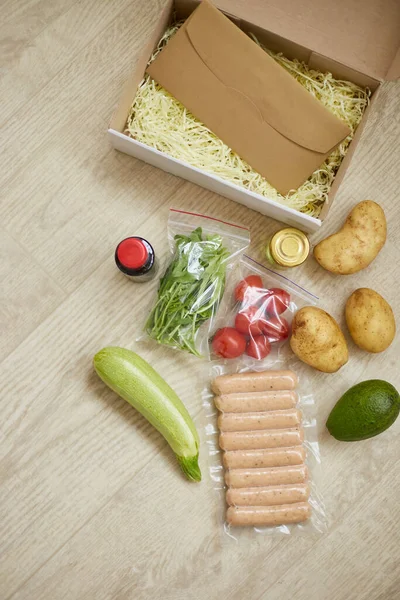 Matlåda Måltid Kit Med Färska Ingredienser Och Recept Tom Beställning — Stockfoto