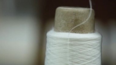 Giyim fabrika kat işçi ve makineleri