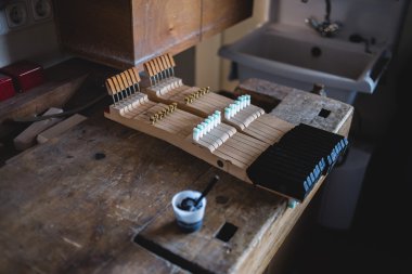 piyano Atölyesi'nde