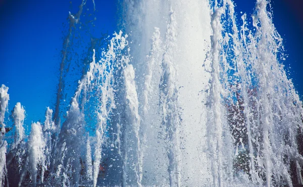 Dancing water fountains — Stock Photo, Image