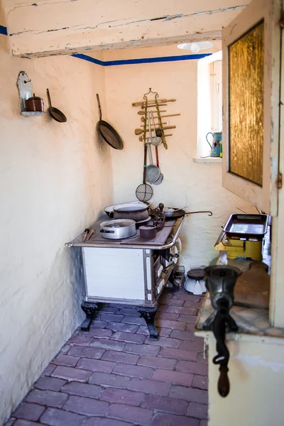 Starej kuchni w wiosce — Zdjęcie stockowe
