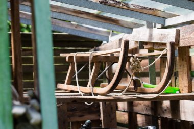 Kış için ahşap kızak