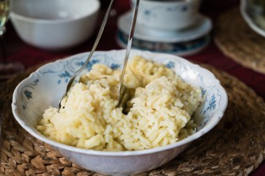 Geleneksel Alman Biftek