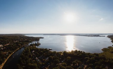 Caputh ve Schwielow Gölü 'nün havadan görünüşü, Berlin Brandenburg