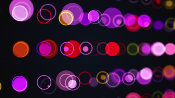 La computadora generó las filas de círculos y anillos multicolores. 3d representación de fondo abstracto de partículas redondas — Vídeos de Stock