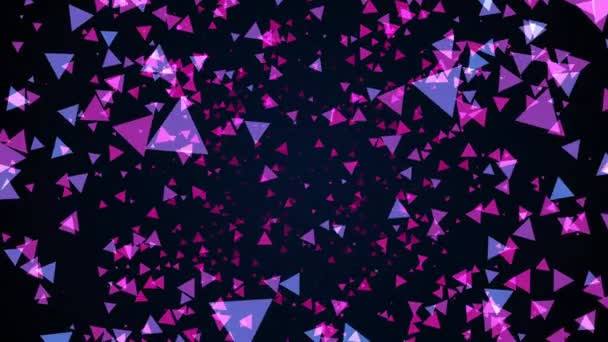 黒色に多数の三角形の粒子の3Dレンダリングの背景。コンピュータによる抽象空間 — ストック動画