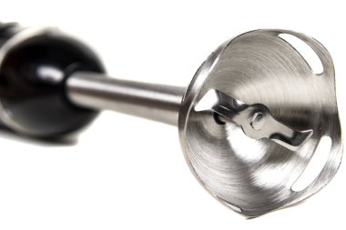 Beyaz arka plan üzerinde izole blender bıçak yakın çekim