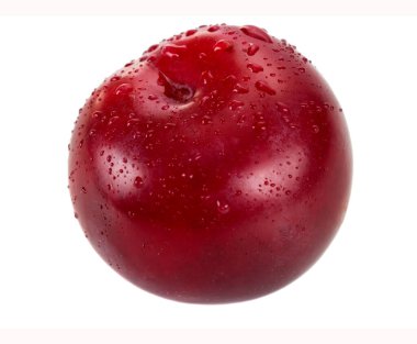 Beyaz arka plan üzerinde izole su damlaları ile olgun Erik meyve