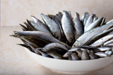 Kalenin içinde taze çiğ çaça 