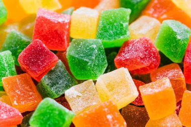 Renkli kurumuş ananas parçaları. Yemek arkaplanı. yakın plan