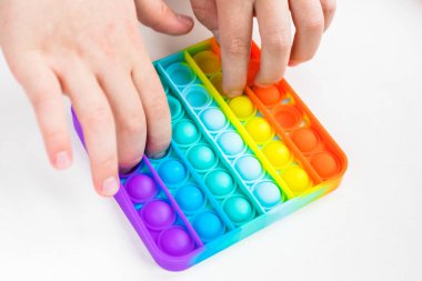 Patlat. Moda çocuk oyuncağı.