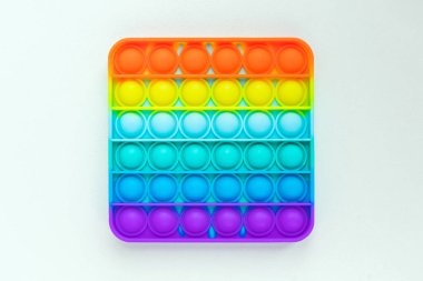 Çocuklar için popüler bir silikon oyuncak. Patlat.