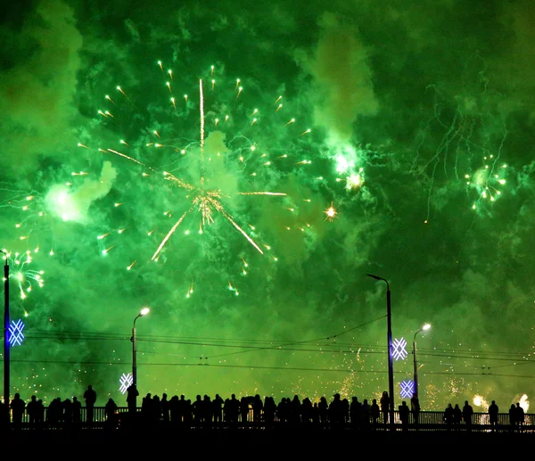 Salut Feuerwerk neue Ohren — Stockfoto