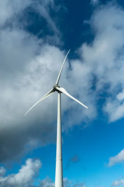 Фронтальний Вигляд Вітрових Турбін Виробництва Електроенергії — стокове фото