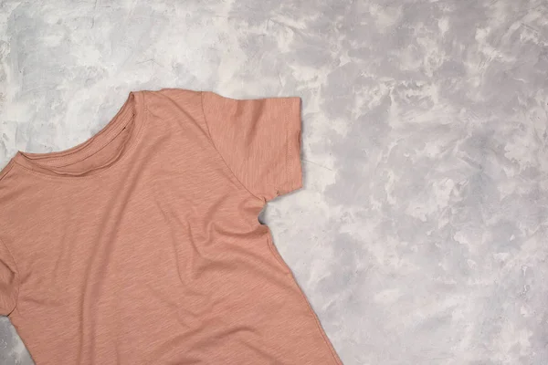 Shirt Tinta Colorida Com Espaço Cópia Mockup Shirt Deitado Plano — Fotografia de Stock