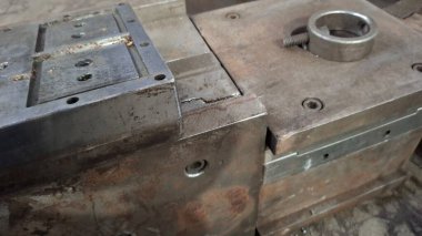 Metal parçalar, kapatın.